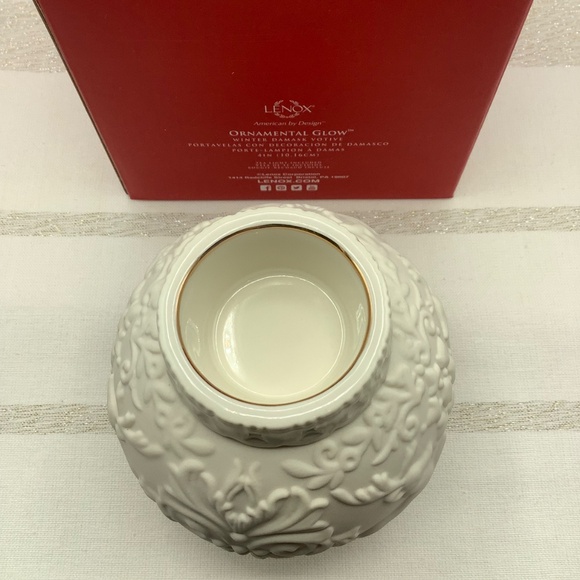 *NEW* Lenox Ornamental Glow Porcelain Winter Damask (Reindeer) Votive Holder - Picture 4 of 5